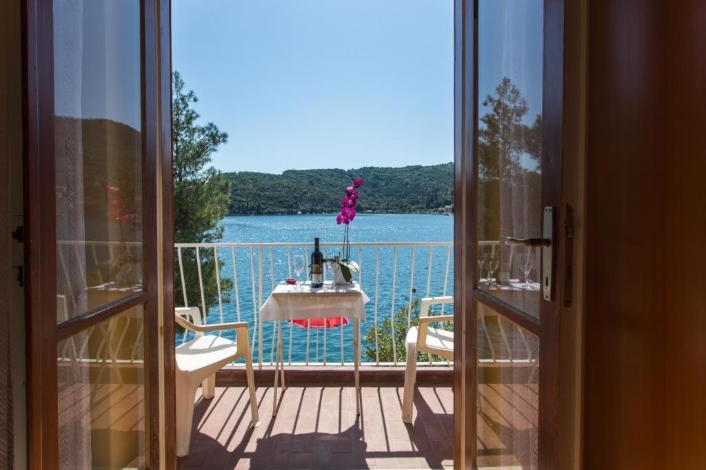Villa Malfi Zaton  Rom bilde