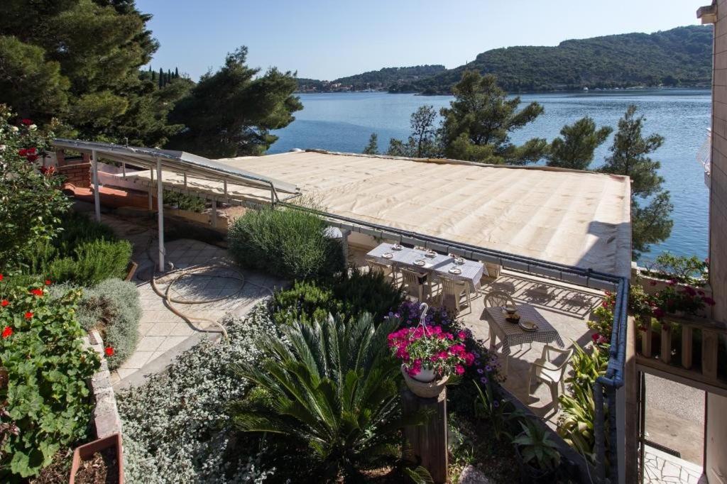 Villa Malfi Zaton  Rom bilde